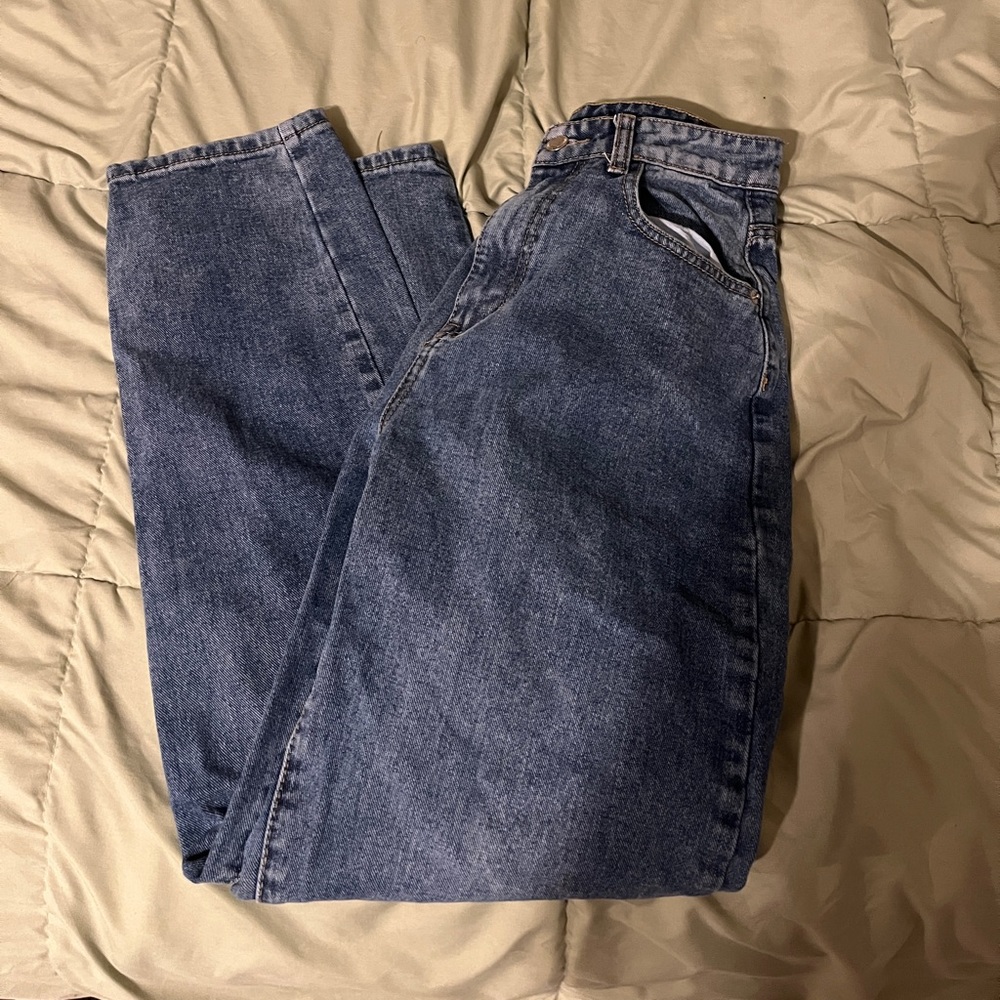 mom jeans